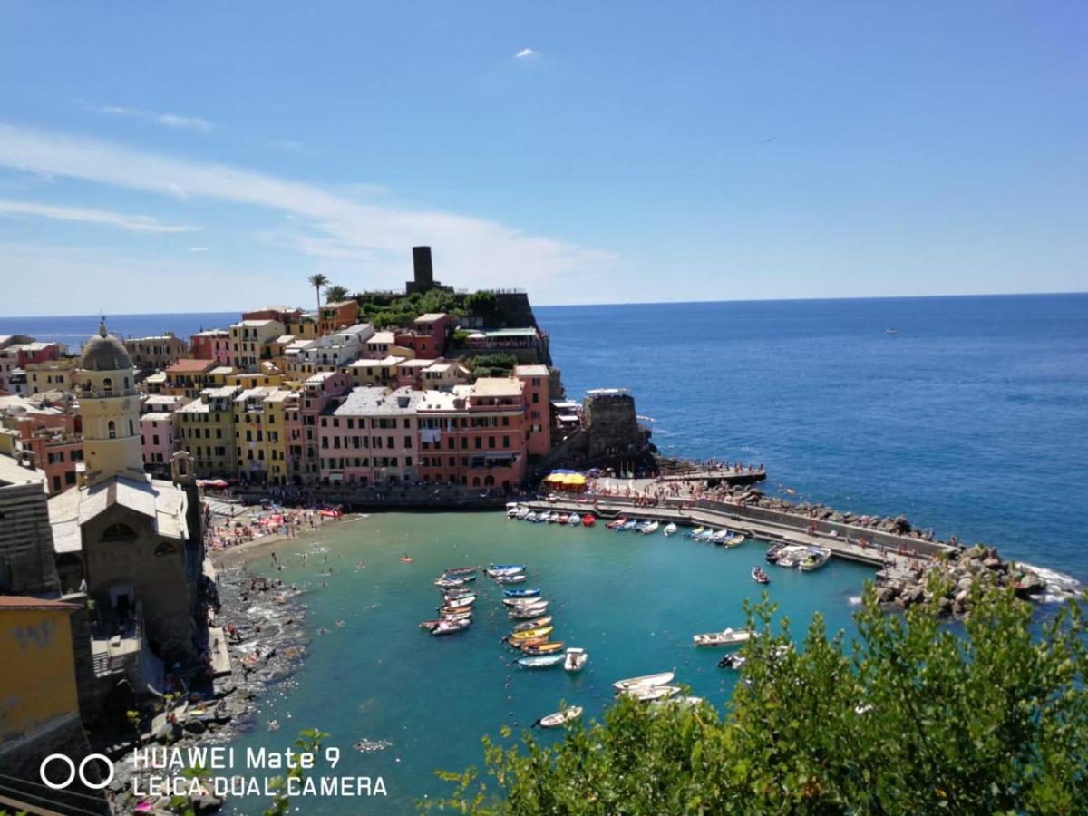 Affittacamere Benedetta E Isabelle Vernazza Exterior photo